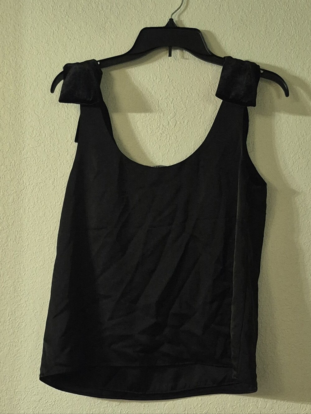 Rachel Zoe Black Bow-Shoulder Tank Top